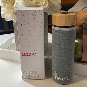 NWT Tease glass tumbler